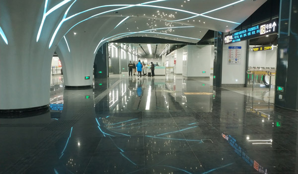 ��Ŀ��Ѷ|�Ϻ���������14���߿�ͨ��Ӫ